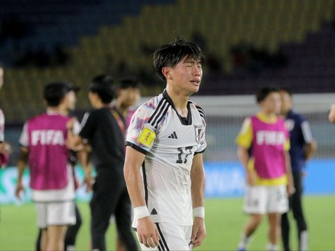 FOTO: Tangis Timnas Jepang U-17 Usai Kalah Melawan Timnas Spanyol U-17 di Babak 16 Besar Piala Dunia U-17 2023
