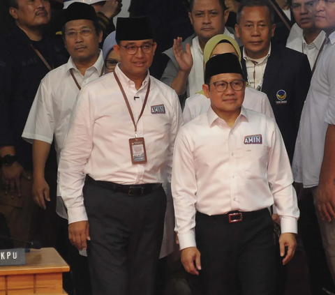 Dewan Penasihat bersama Japto Soerjosoemarno, Letjen (Purn) Sutiyoso, Hidayat Nur Wahid, Soetrisno Bachir, dan Letjen (Purn) Fachrul Razi.