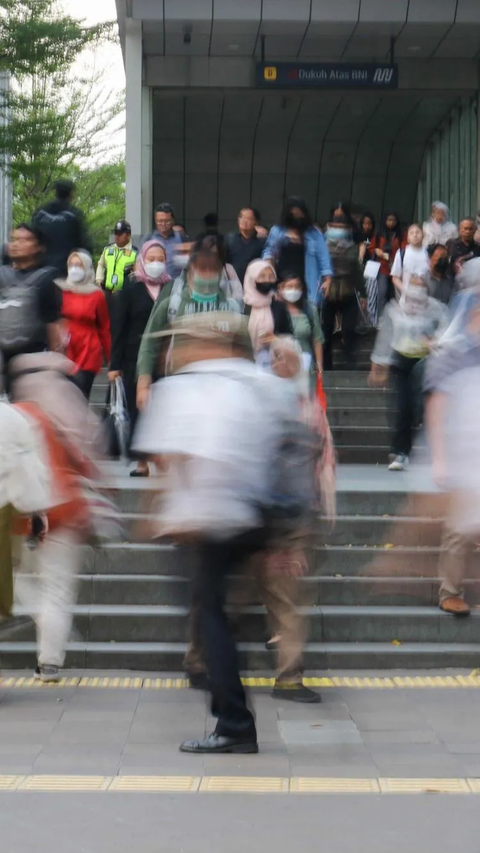 Kenaikan UMP DKI Jakarta telah ditetapkan menjadi Rp 5.067.381. (Liputan6.com/Herman Zakharia)