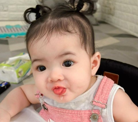 Potret Terbaru Baby Kenes, Super Gemesin Banget Anak Pedangdut Nella Kharisma