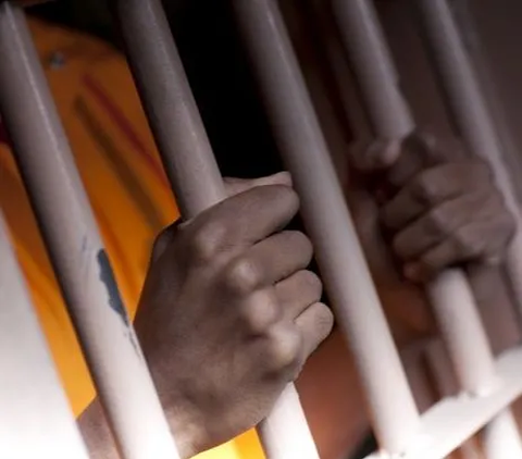 Kasus Penusukan Mantan Ketua KY, Terdakwa Dihukum 19 Tahun Penjara