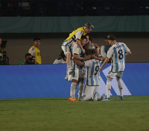 Dari hasil pertandingan ini, Timnas Argentina akan menantang rival abadi mereka yakni Timnas Brasil U-17 di babak perempat final nanti.<br>