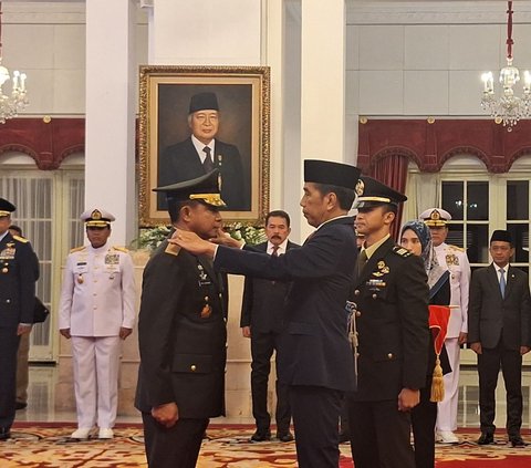 Dilantik Jokowi, Jenderal Agus Subiyanto Resmi Jadi Panglima TNI