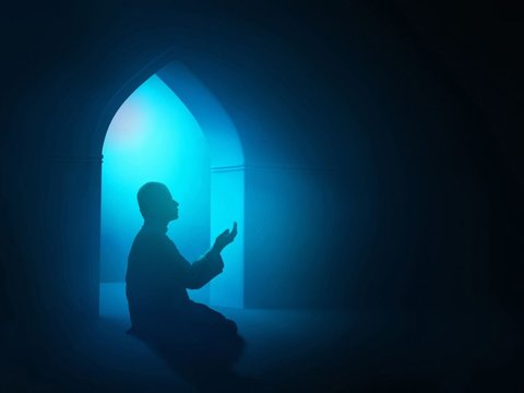 Doa-Doa Inilah yang Cepat Dikabulkan Allah SWT, Salah Satunya Doa Pemimpin yang Adil