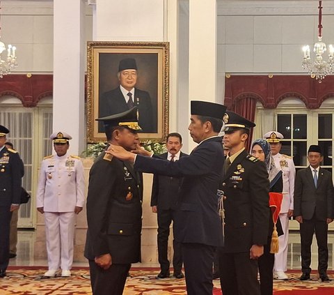 Begini Isi Arahan Jokowi ke Panglima TNI Agus Subiyanto