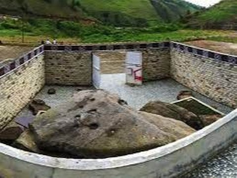Menilik Sejarah Batu Hobon Pusuk Buhit, Dipercaya Jadi Tempat Peninggalan Harta Karun Raja Batak