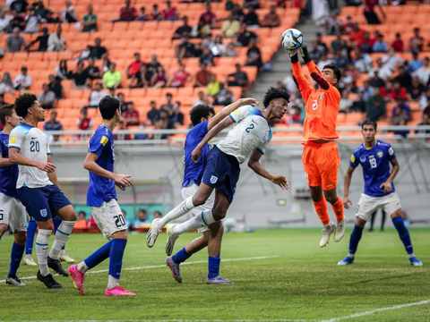 FOTO: Aksi Uzbekistan Tampil Menggebrak dan Sukses Singkirkan Inggris dari Piala Dunia U-17 2023 di Babak 16 Besar