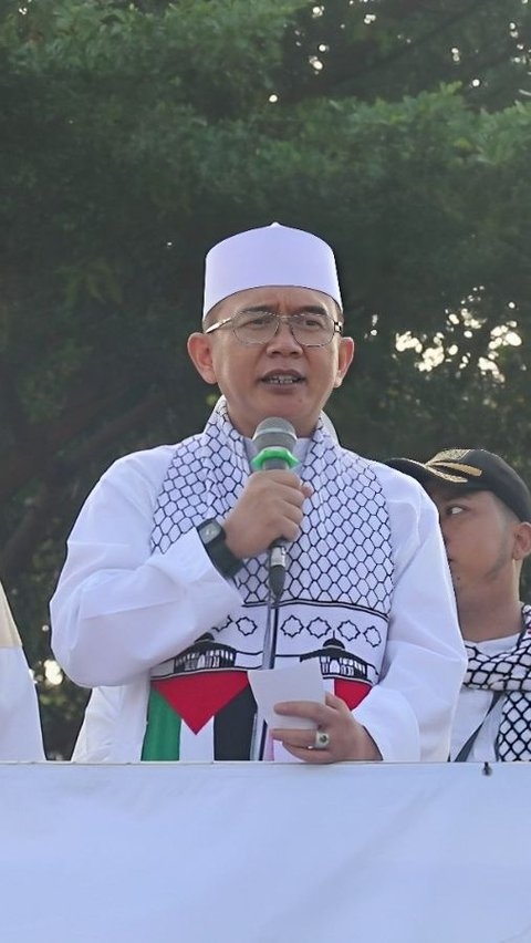 Momen Pj Bupati Bekasi Ikut Demo Serukan Palestina Merdeka, Minta Akhiri Kekejaman Israel