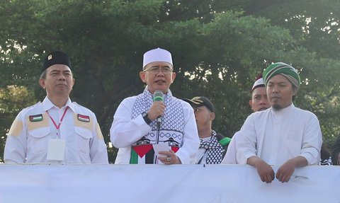 Momen Pj Bupati Bekasi Ikut Demo Serukan Palestina Merdeka, Minta Akhiri Kekejaman Israel