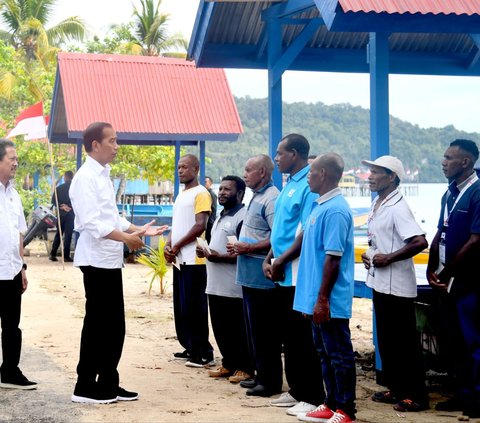 Jokowi Resmikan Kampung Nelayan Modern di Biak Papua: Jangan Sampai Gagal Lagi