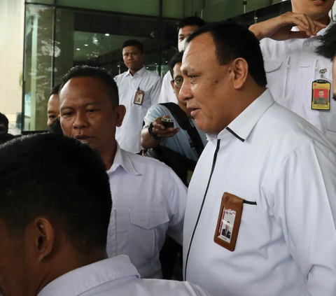 Dulu Firli Janji Berantas Korupsi saat Dilantik Jadi Ketua KPK, Kini Berstatus Tersangka di Ujung Masa Jabatan