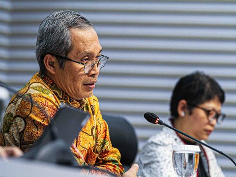 FOTO: Ekspresi Wakil Ketua KPK Sebut Tak Malu Usai Firli Bahuri Jadi Tersangka Pemerasan