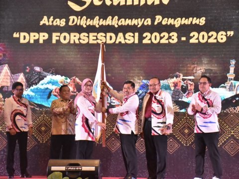 Sekda Kaltim Sri Wahyuni Pimpin Forsesdasi Periode 2023-2026