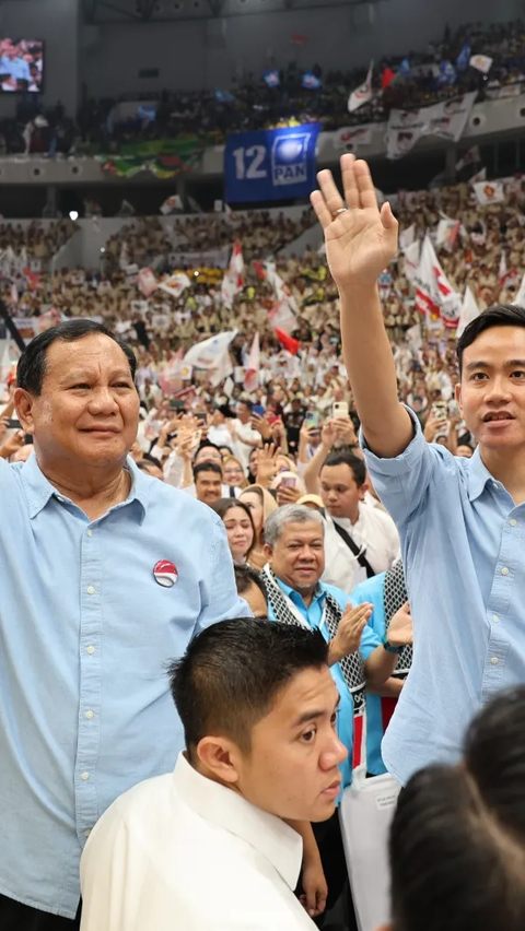 Setiap Sabtu, Relawan Prabowo-Gibran Bakal Pakai Baju Biru Langit saat Kampanye<br>