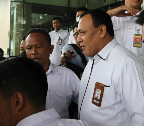 Istana Terima Surat Penetapan Tersangka Firli Bahuri, Segera Terbitkan Keppres Pemberhentian Ketua KPK