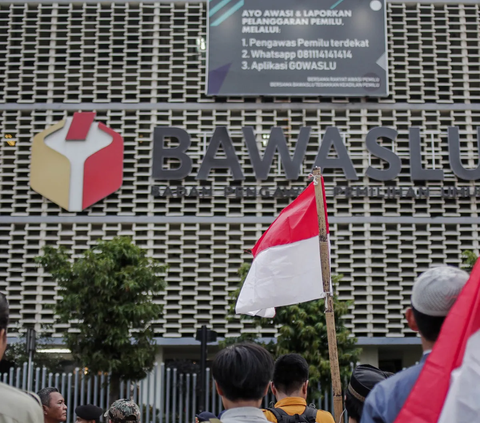 Bawaslu Soroti Pimpinan KPU Tidak Hadir di Sidang Perkara Jumlah Caleg Perempuan