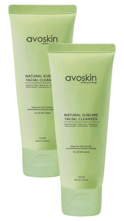 1. Avoskin Natural Sublime Facial Cleanser: Kelembaban Alami untuk Kulit Sublime