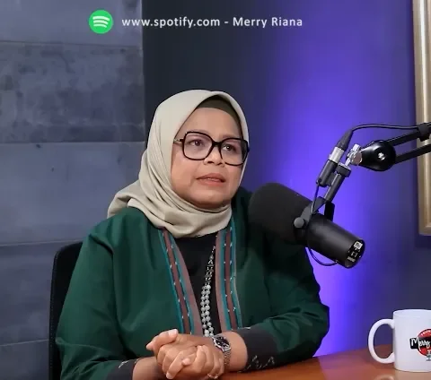 Tidak banyak yang tahu, istri Anies Baswedan selama ini menggunakan alat bantu pendengaran. Hal ini diungkapkan oleh Fery saat menjadi bintang tamu dalam podcast bersama Merry Riana. <br>