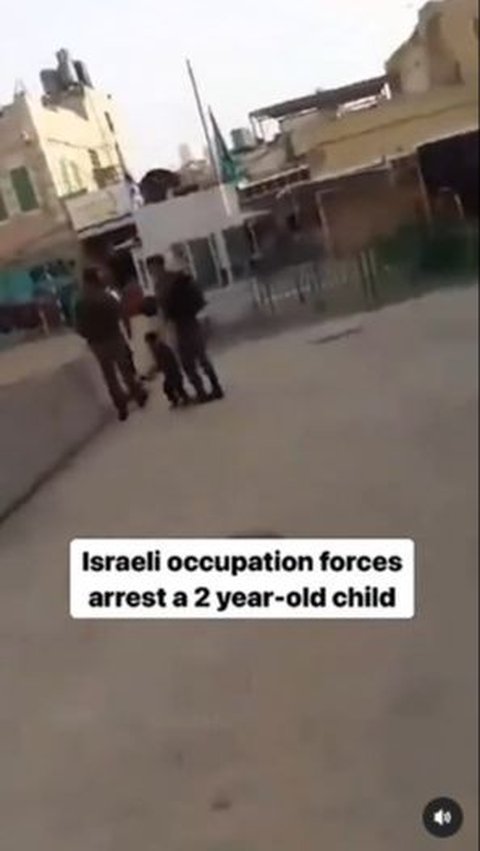 Sebuah video yang memperlihatkan tentara Israel menangkap anak usia 2 tahun, viral di media sosial. <br>