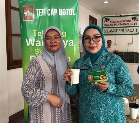 Collaborating with TP PKK South Jakarta Administration, Teh Cap Botol Welcomes the Enthusiasm of the Women's Study Group through the Serasi Program