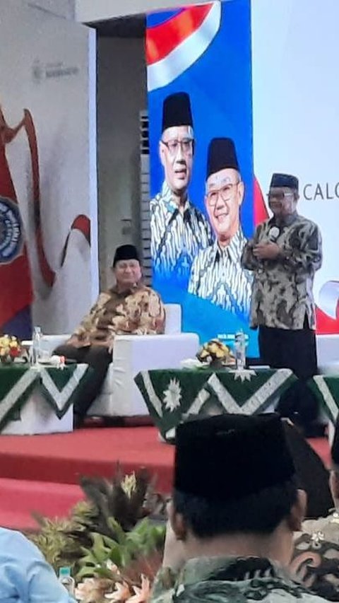 Diberikan KTA, Capres Prabowo jadi Anggota Kehormatan Muhammadiyah<br>