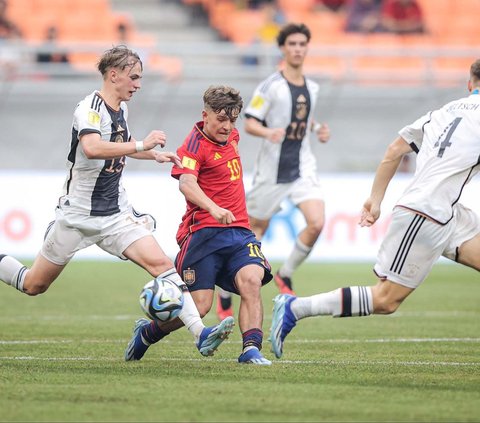 FOTO: Gilas Spanyol, Jerman Lolos ke Semifinal Piala Dunia U-17