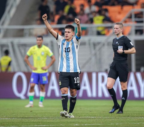 FOTO: Tanpa Ampun! Argentina Habisi Brasil 3-0 dan Lolos ke Semifinal Piala Dunia U-17