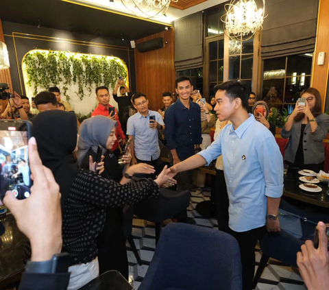 Bertemu Influencer Makassar, Gibran Dicurhati Soal Sering Mati Listrik Sampai Belasan Jam