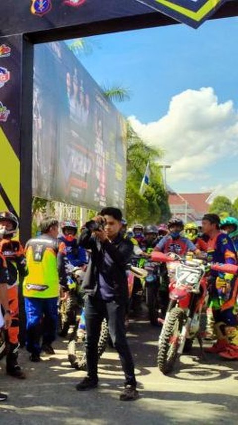 Meriahnya Jelajah Bukit Pelangi, Komunitas Motor Trail Indonesia Berkumpul di Kutai Timur<br>