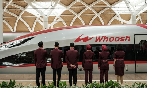 KCIC Bantah Transaksi Kereta Cepat Whoosh Dikuasai Bank China