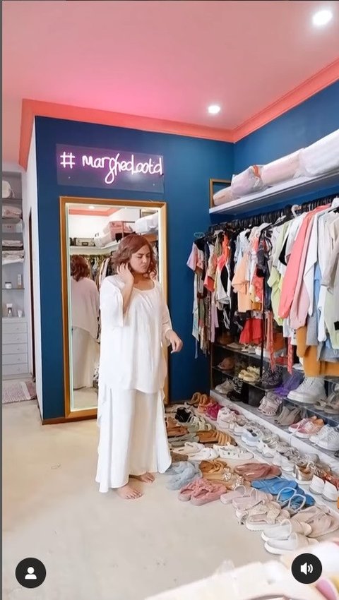 10 Potret Rumah Marshanda yang Cozy dan Instagramable Abis, Dapur dan Walk In Closetnya Gemas Banget