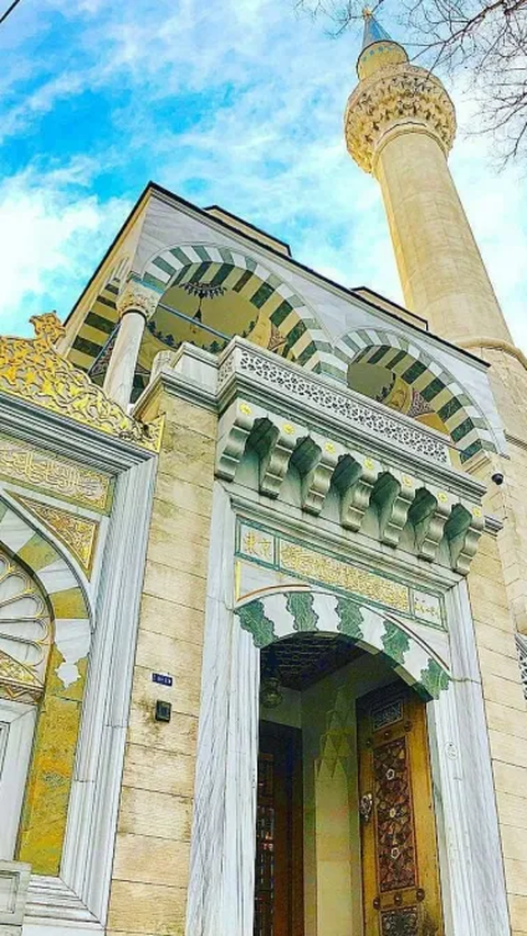 1. Tokyo Camii adalah masjid terbesar di Tokyo sekaligus Negeri Sakura.