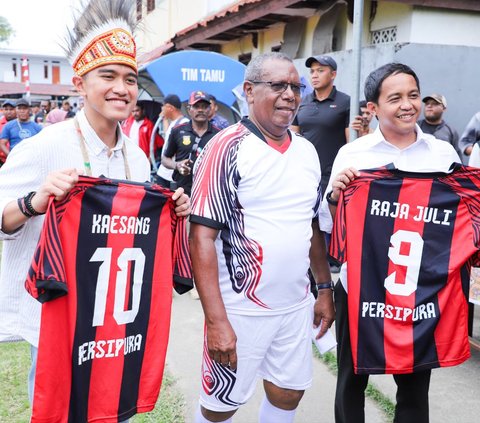 Potret Kaesang Main Bola Bareng Jagoan Persipura hingga Kepincut Berinvestasi