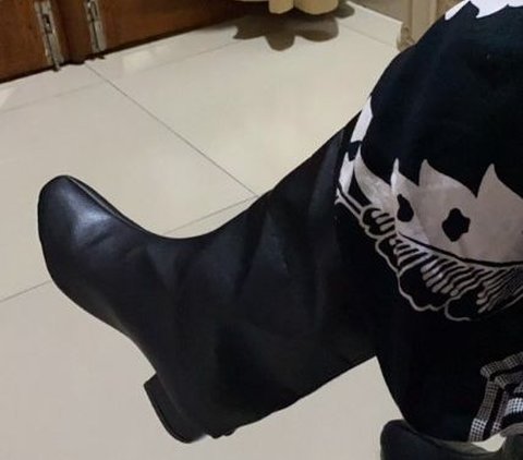 Viral Momen Wanita Beli Sepatu di Online Shop, Ekspektasinya Tak Sesuai Realita