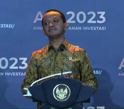 Menteri Investasi/Kepala BKPM Bahlil Lahadalia meminta orang Papua tahu diri karena Presiden Joko Widodo (Jokowi) sudah sangat baik.