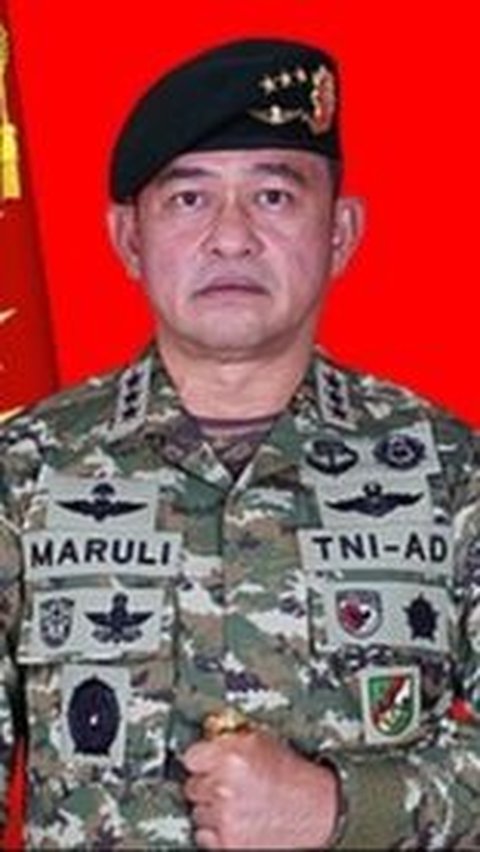 Sementara itu, Maruli kini tengah menjabat sebagai Panglima Komando Cadangan Strategis Angkatan Darat (Pangkostrad). <br>
