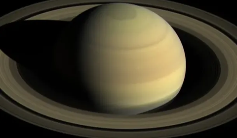 The Reason Why Saturn's Rings are Not Visible from Earth