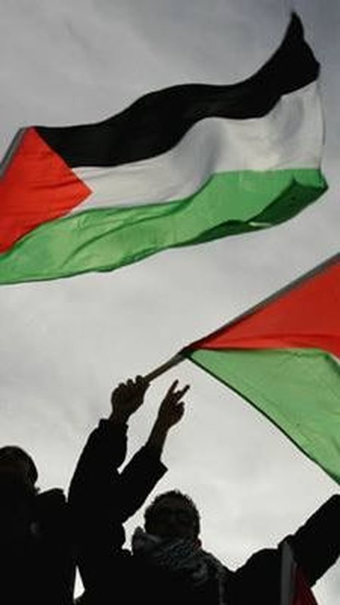 Para sandera yang kebanyakan merupakan warga Palestina di Tepi Barat itu bahkan blak-blakan mengungkapkan rasa cinta mereka kepada Hamas.
