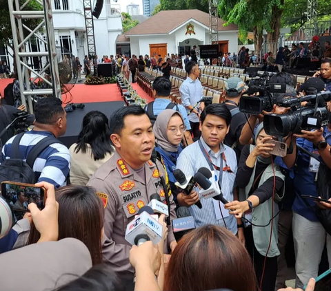 Sebanyak 500 personel gabungan yang terdiri dari TNI dan Polri untuk mengamankan Deklarasi Kampanye Damai Pemilu 2024 di Komisi Pemilihan Umum (KPU).