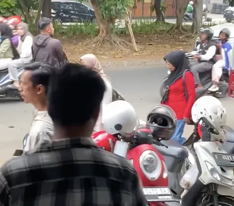 Terima Aduan Warga, Bima Arya 'Ngamuk' Langsung Terjun Ke Lapangan Tertibkan PKL yang Semrawut