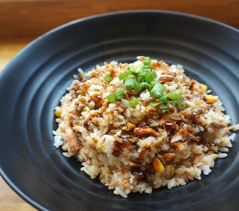 Resep Cheesy Beef Slice Baked Rice, Cukup Masak Pakai Rice Cooker