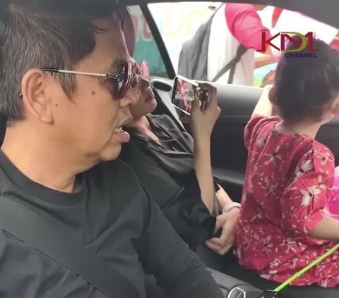 Potret Keakraban Nyi Hyang dengan Ibu Baru 'Sayang dan Cinta, Dedi Mulyadi Begitu Happy'