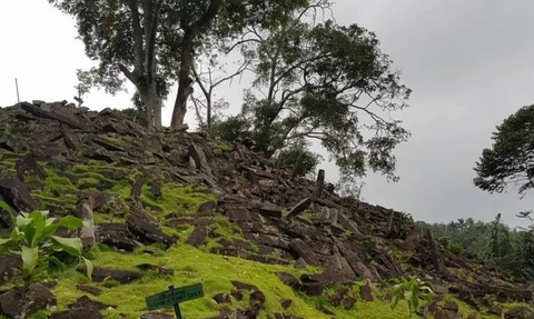 Kontroversi Gunung Padang, Ilmuwan Asing Ragukan Klaim Piramida Tertua, Ini Alasannya