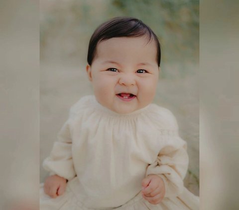 Potret Baby Nova, Si Cantik Anak Gracia Indri dan Jeffrey Slijpen