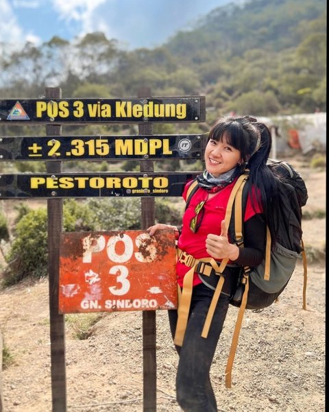 Naik Gunung Agung