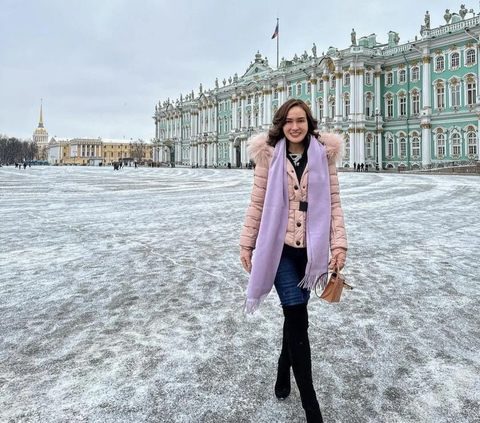 Cantik & Glowingnya Shandy Aulia Liburan di Moscow, Netizen Kepo 'Yang Foto Siapa Tuh?'