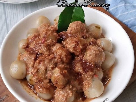 <b>7. Resep Cilok Sapi Bumbu Kacang</b>