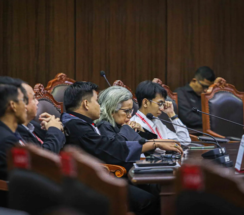 FOTO: Momen Mahkamah Konstitusi Tolak Gugatan Syarat Hakim Konstitusi Minimal 55 Tahun