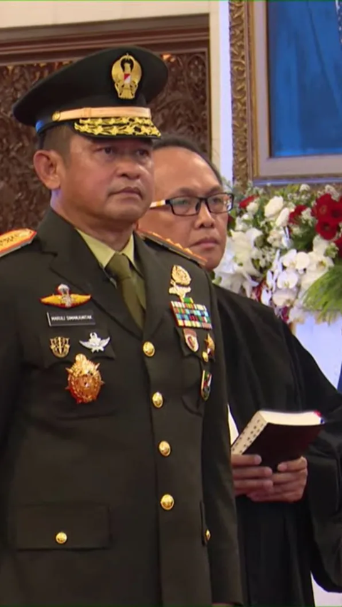 <br>Kasad Jenderal Maruli: Saya Tidak Mau Jadi Sejarah TNI AD Tak Netral di Pemilu