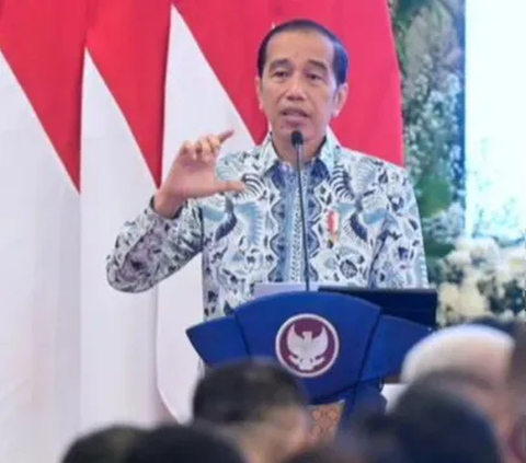 Perputaran Uang Makin Kering, Jokowi: Jangan-Jangan Banyak Dipakai untuk Beli SBN